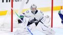 Český gólman Jiří Patera poprvé chytá za Vancouver
