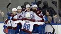 Radost hokejistů Colorada z gólu, na který nahrával Martin Nečas