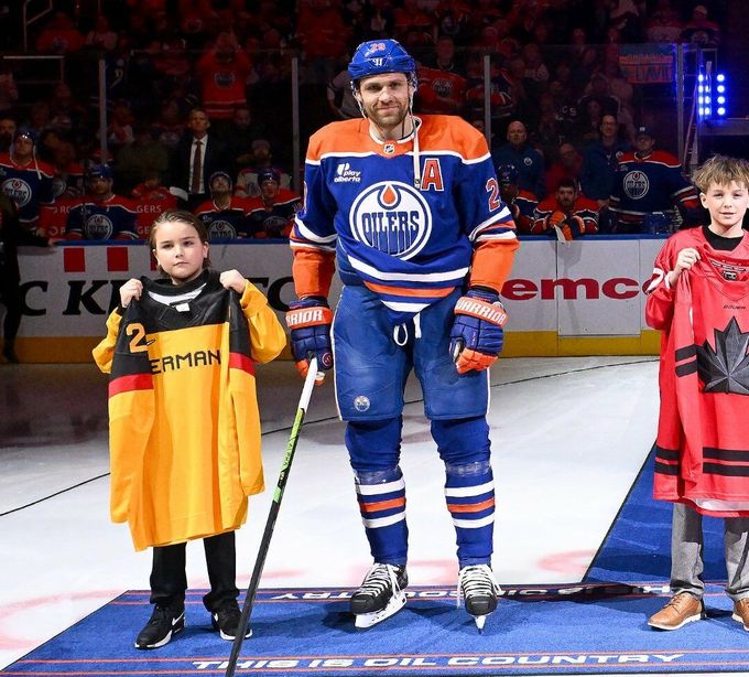 ZOH 2026 ONLINE: Velká pocta pro další hvězdu NHL. Draisaitl ponese německou vlajku ZOH 2026 ONLINE: Velká pocta pro další hvězdu NHL. Draisaitl ponese německou vlajku