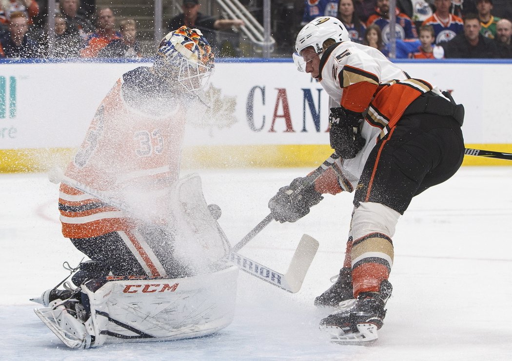 Ondřej Kaše proti Oilers zapsal dvě střely na bránu