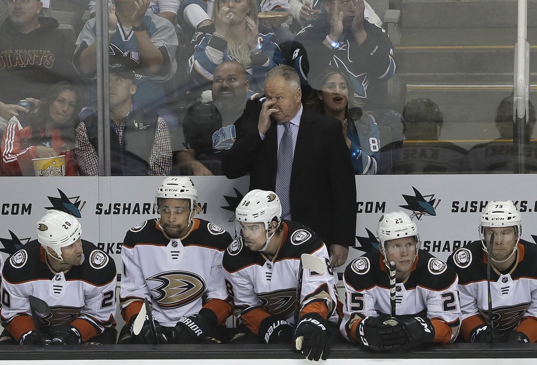 Randy Carlyle nedokázal letos dovézt Anaheim k jediné výhře v play off