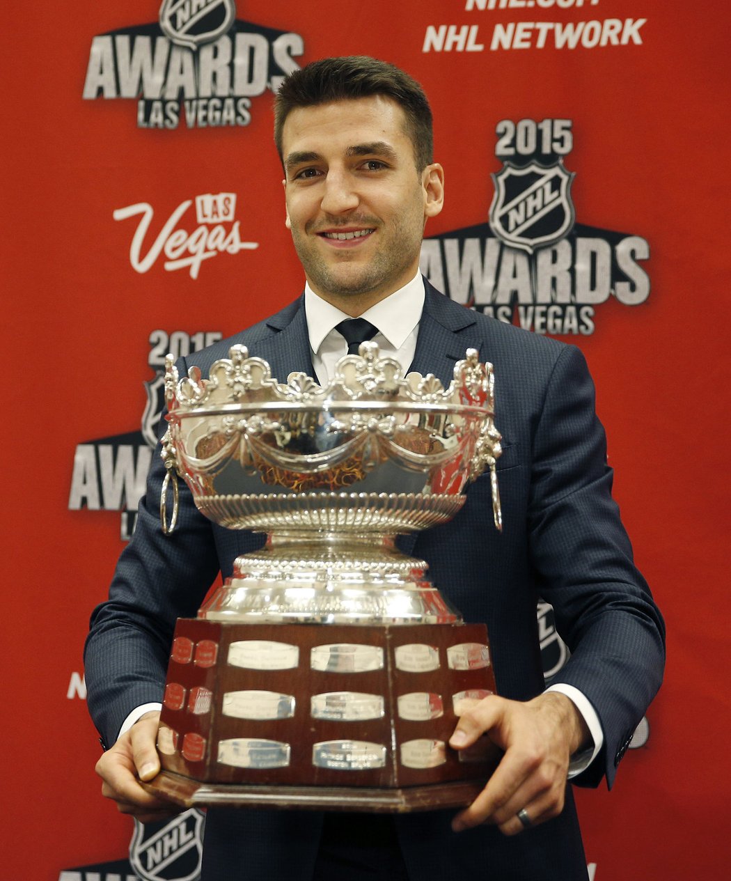 Patrice Bergeron potřetí v kariéře získal Selke Trophy.