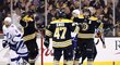 David Pastrňák se raduje z jediné trefy Bruins v zápase