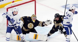 NHL ONLINE: Boston - Toronto 1:1. Drama vrcholí! Ve hře Pastrňák pro MS