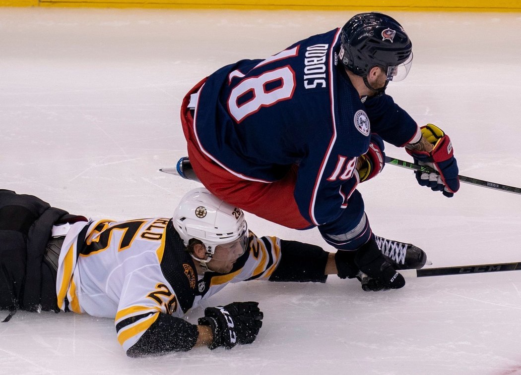 David Pastrňák byl jediným úspěšným střelcem hokejistů Bostonu v přípravném utkání před restartem NHL. Bruins podlehli Columbusu 1:4.