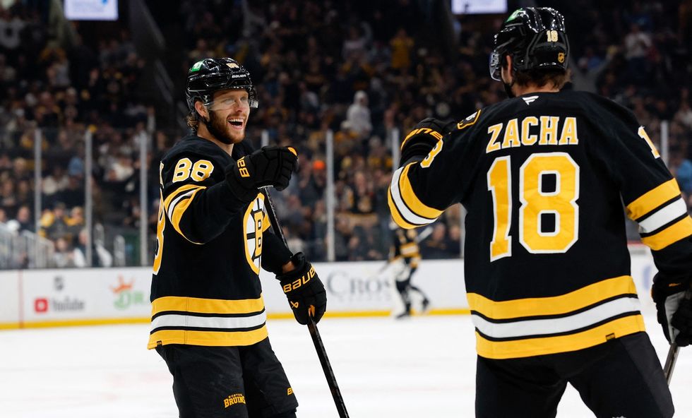 NHL ONLINE: v akci jsou všechny týmy! Nečas proti Dallasu, Pastrňák na ledě San Jose NHL ONLINE: v akci jsou všechny týmy! Nečas proti Dallasu, Pastrňák na ledě San Jose