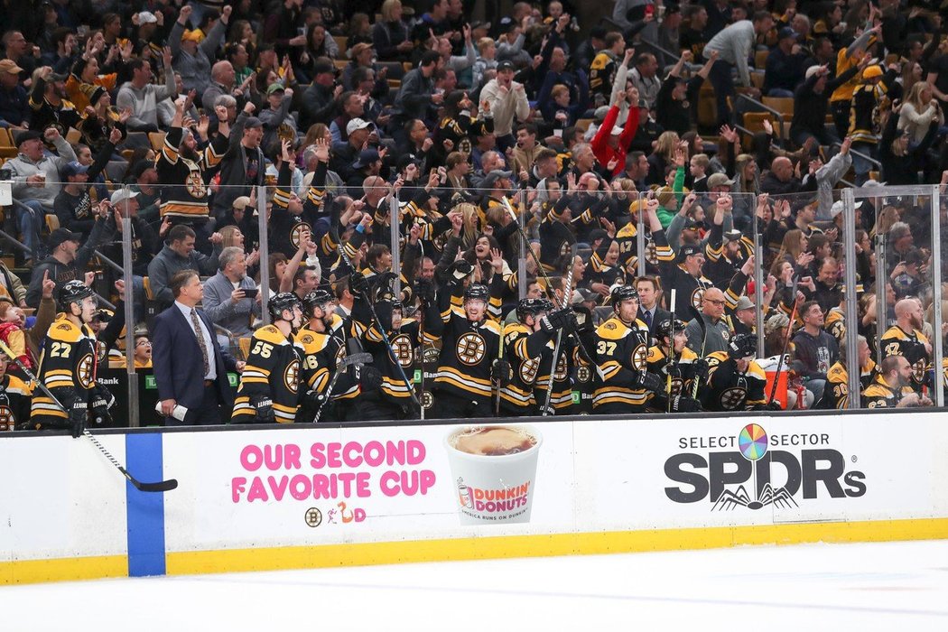 Bruins uspěli ve čtvrtém duelu po sobě, naopak Detroit prohrál i páté utkání v sezoně a stále čeká na první výhru.