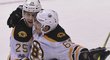 Boston vstupoval do závěrečné třetiny za nepříznivého stavu 2:3, ale Brad Marchand zařídil hattrickem obrat.