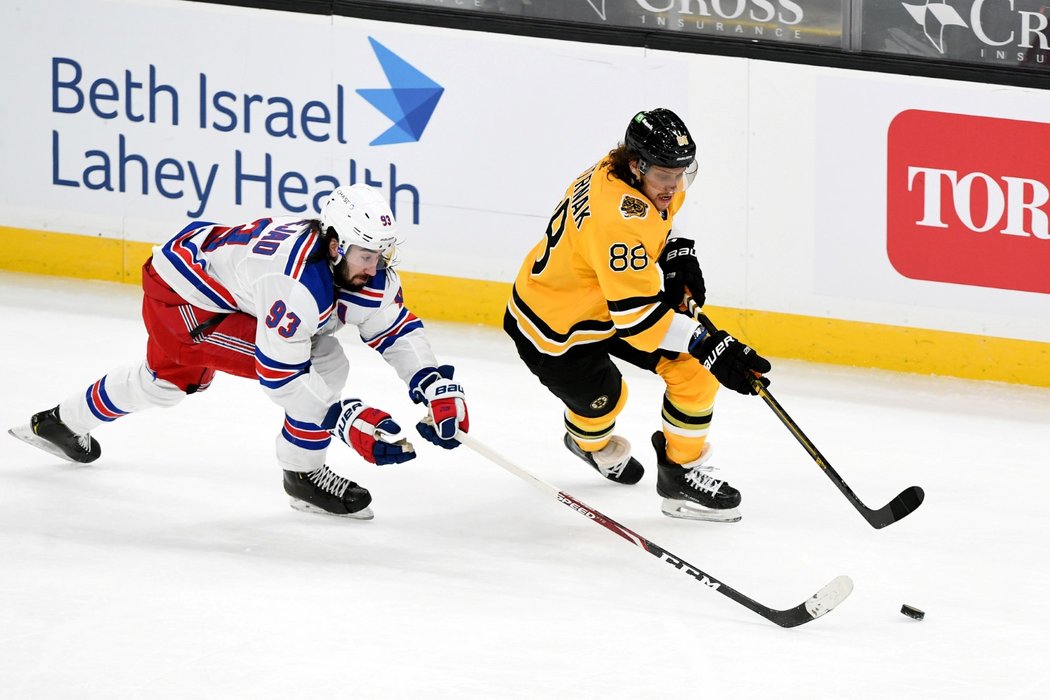 David Pastrňák se proti Rangers tentokrát neprosadil, jeho Bruins padli 0:4