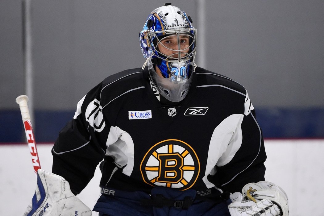 Daniel Vladař na kempu Bostonu Bruins.