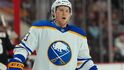 Útočník Jeff Skinner