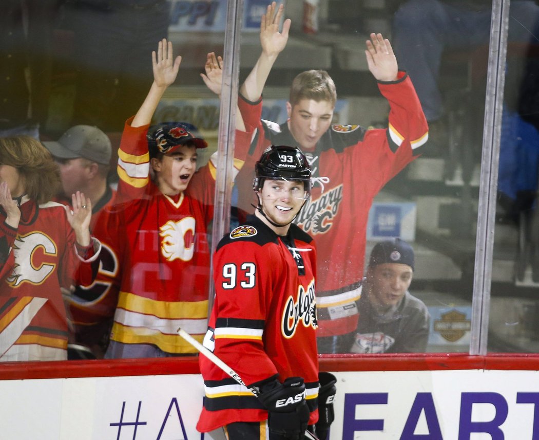 Mladíček Sam Bennett se stal nejmladším autorem hattricku v klubové historii, navíc přidal i čtvrtou branku