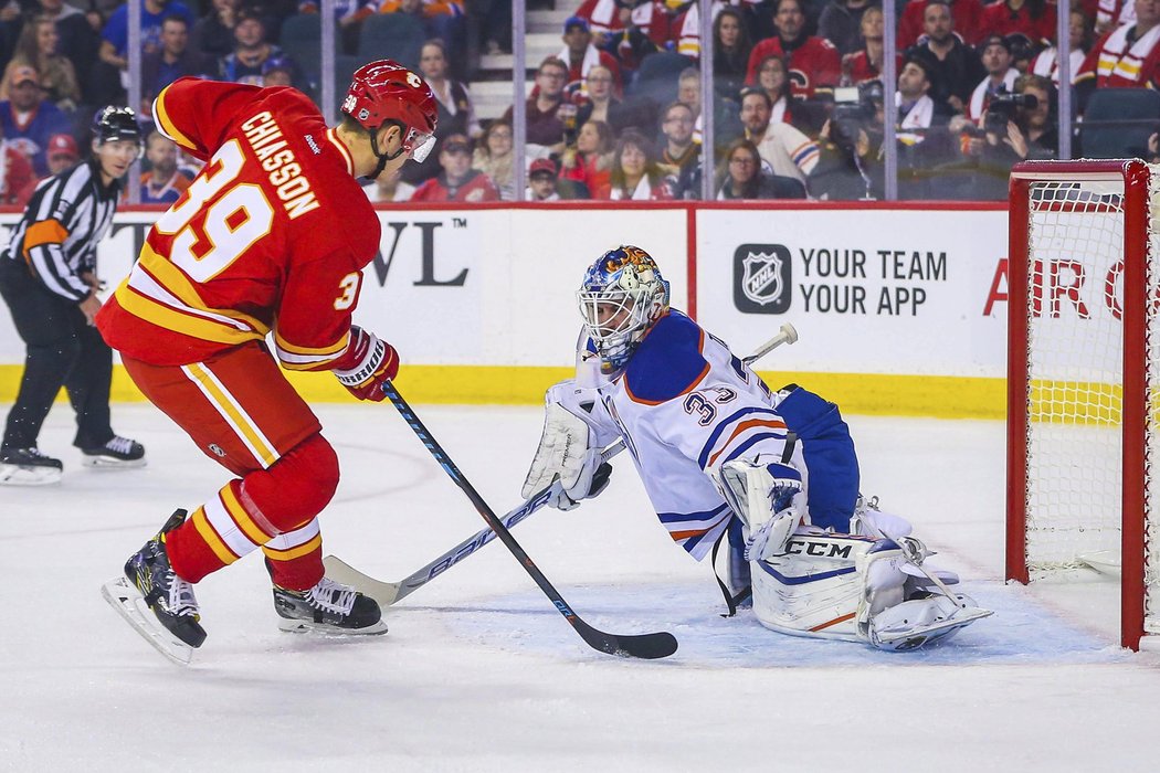 Cam Talbot si proti Flames připsal 32 zákroků