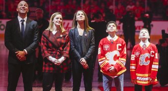 Calgary otevřelo náruč legendě. Iginlův dres zamířil pod strop haly