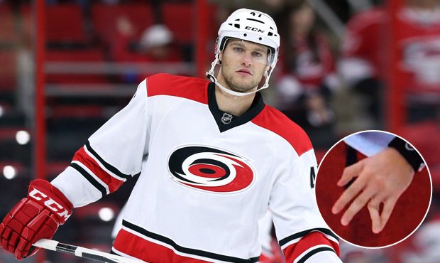 Michal Jordán v příští sezoně v Carolině působit nebude. Dostane ještě šanci v NHL?