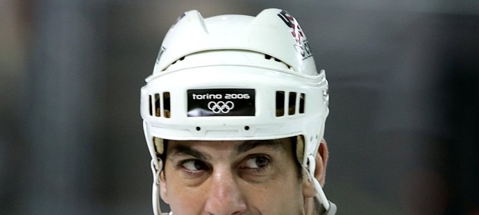 Veterán Chris Chelios