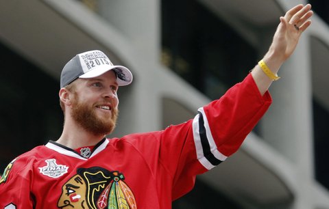 Bickell nastupuje za Chicago už od roku 2006.