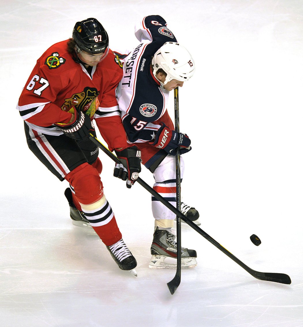 Michael Frolík z Chicaga sice znovu nebodoval, ale proti Columbusu pomohl prodloužit vítěznou šňůru Blackhawks.