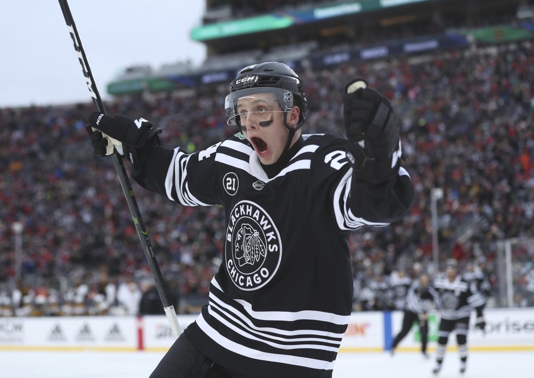 Dominik Kahun během zápasu Winter Classic