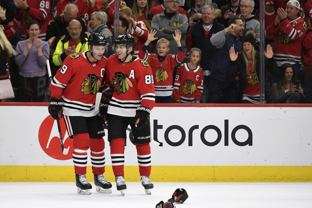 Patrick Kane dal proti Minnesotě hattrick - svůj osmý v NHL