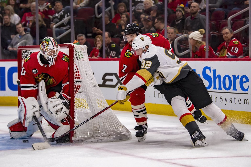 Tomáš Nosek proti Chicagu odehrál 10 minut a 25 vteřin a třikrát vystřelil na bránu