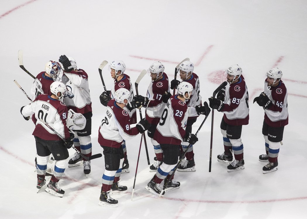 Gólem a asistencí se na výhře Avalanche podíleli spoluhráči z elitní útočné formace Mikko Rantanen a Nathan MacKinnon.