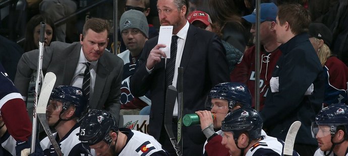 Legendární brankář a trenér Patrick Roy se na scénu NHL vrací po osmi letech
