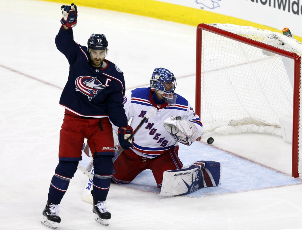 Henrik Lundqvist inkasoval proti Blue Jackets jen dvakrát, Rangers ale neskórovali vůbec