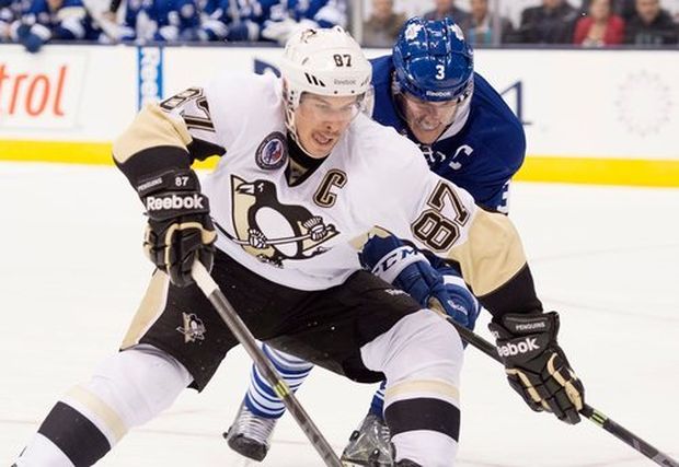 Kanadský útočník je v čele kanadského bodování o jednu přihrávku, kterou si v pátek připsal u vítězství Pittsburghu 2:1 na ledě Toronta Kanadský útočník je v čele kanadského bodování o jednu přihrávku, kterou si v pátek připsal u vítězství Pittsburghu 2:1 na ledě Toronta