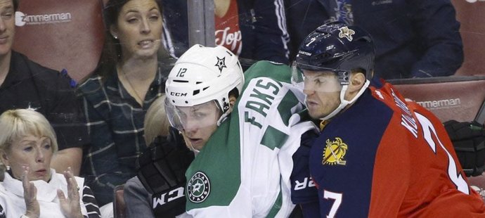 Radek Faksa debutoval v NHL v zápase proti Floridě