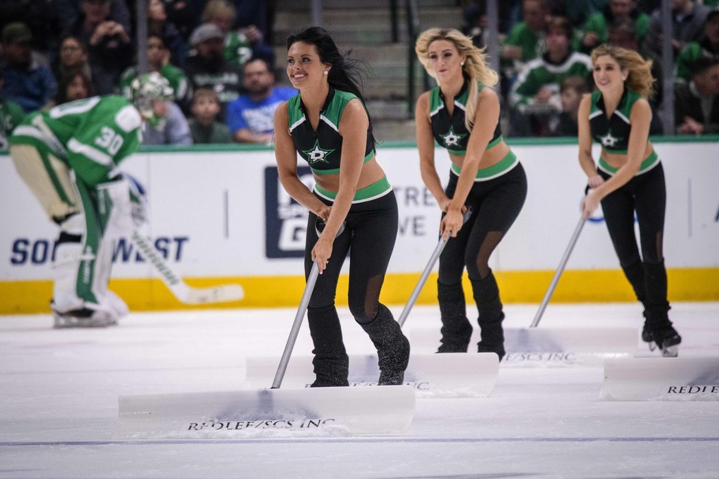 Ice-girls jsou v Dallasu stále velmi populární