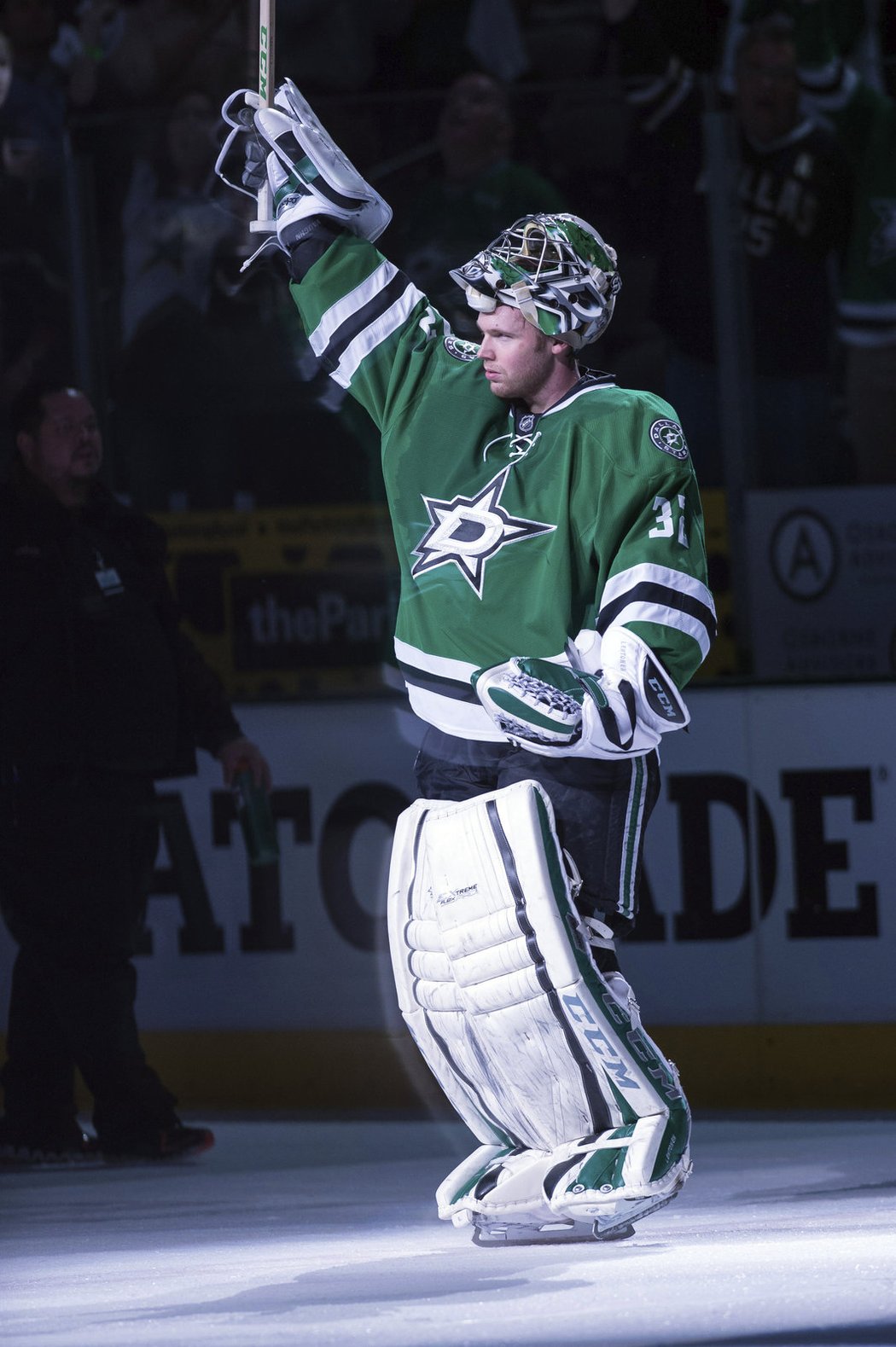 Kari Lehtonen z Dallasu byl díky 37 úspěšným zákrokům zvolen hlavní hvězdou večera i na serveru NHL.com.