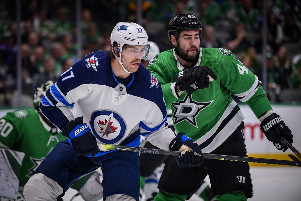 Roman Polák zapsal proti Winnipegu dva kladné body