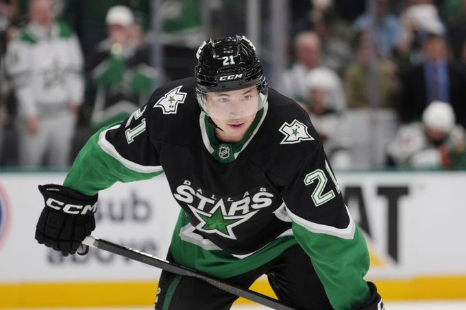 Strhne se v NHL boj o hvězdu Dallasu? Kompromis za 254 milionů korun. Zájem má… Strhne se v NHL boj o hvězdu Dallasu? Kompromis za 254 milionů korun. Zájem má…