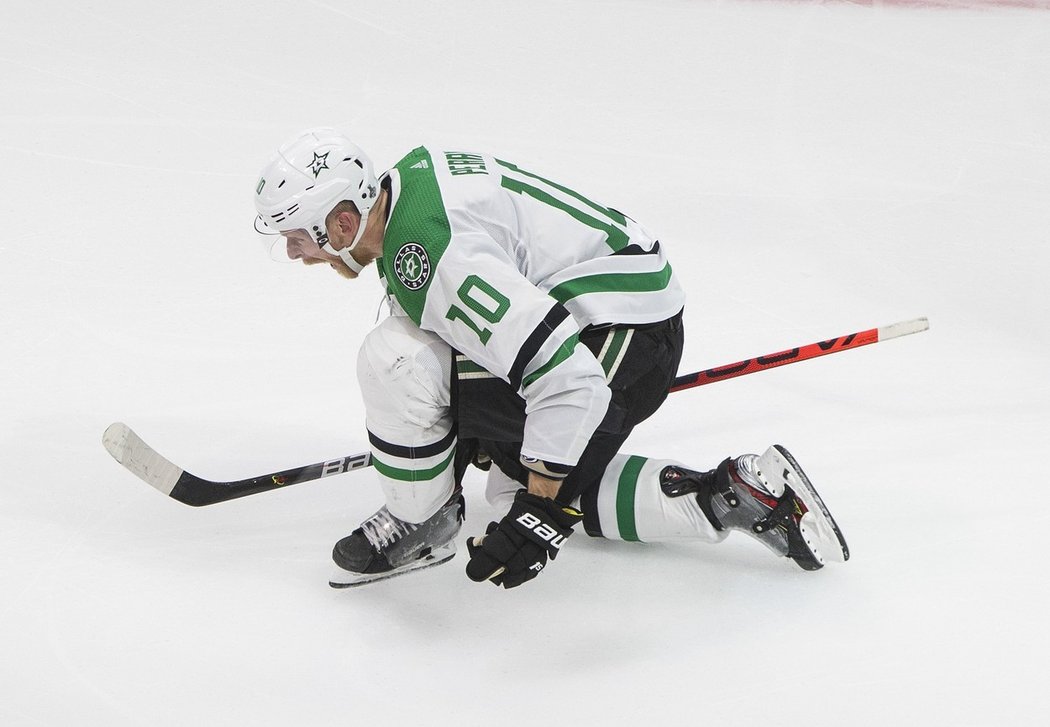 Dallas žije. Corey Perry gólem z 90. minuty vynutil šesté finále Stanley Cupu.