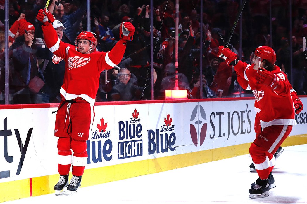 Dylan Larkin byl jediným úspěšným střelcem Detroitu proti Islanders