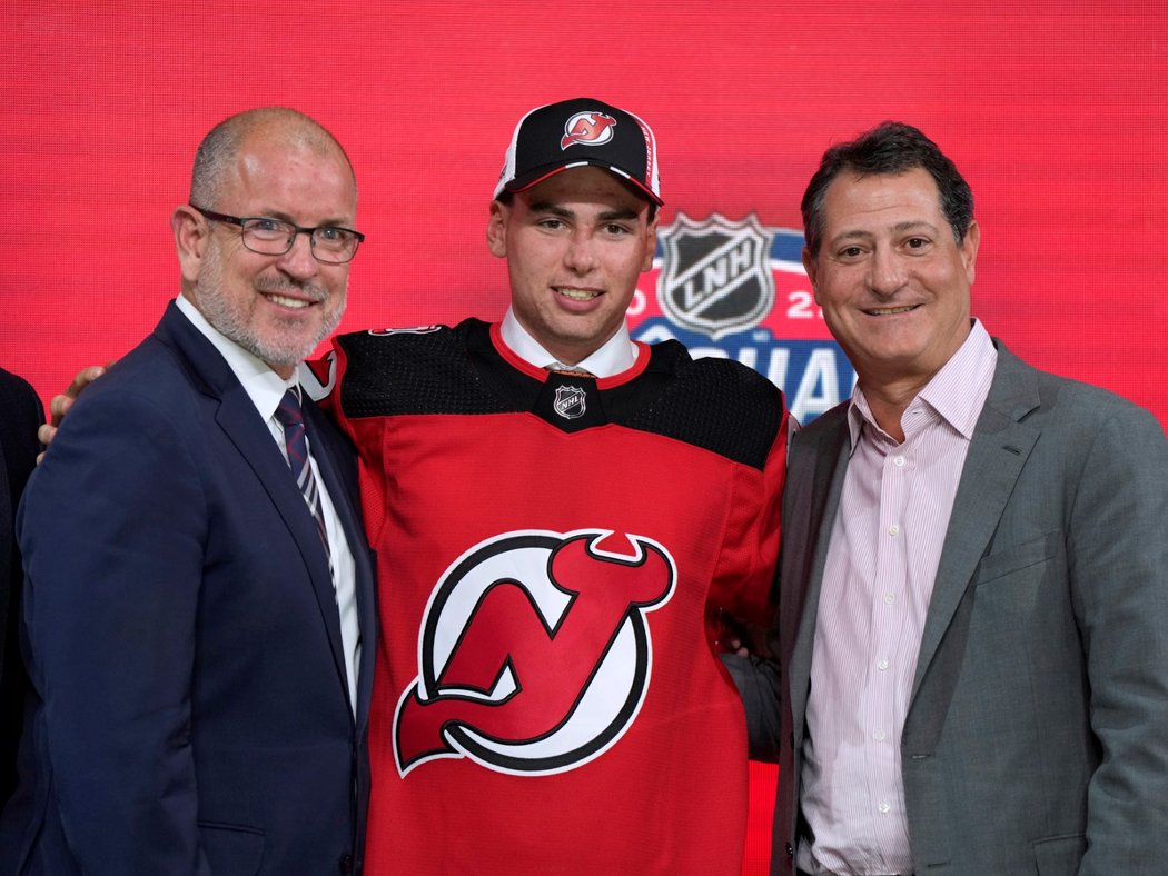 Slovenský obránce Šimon Nemec byl vybrán jako dvojka draftu NHL 2022 organizací New Jersey Devils