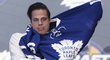 Jedničkou draftu NHL se stal americký útočník Auston Matthews, jehož získalo Toronto