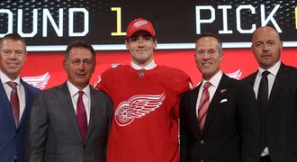 Draft NHL: Zadina míří z šestého místa do Detroitu, Kaut patří Coloradu