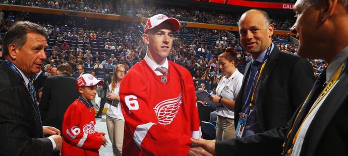 Filip Hronek byl 2. nejvýše zvoleným Čechem draftu NHL 2016