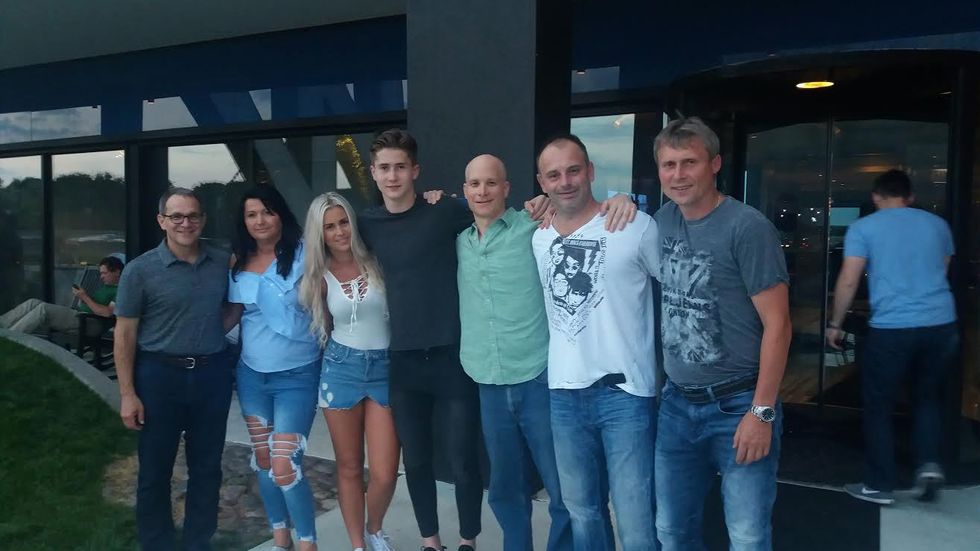 Martin Nečas je v Chicagu s rodinou i svými agenty