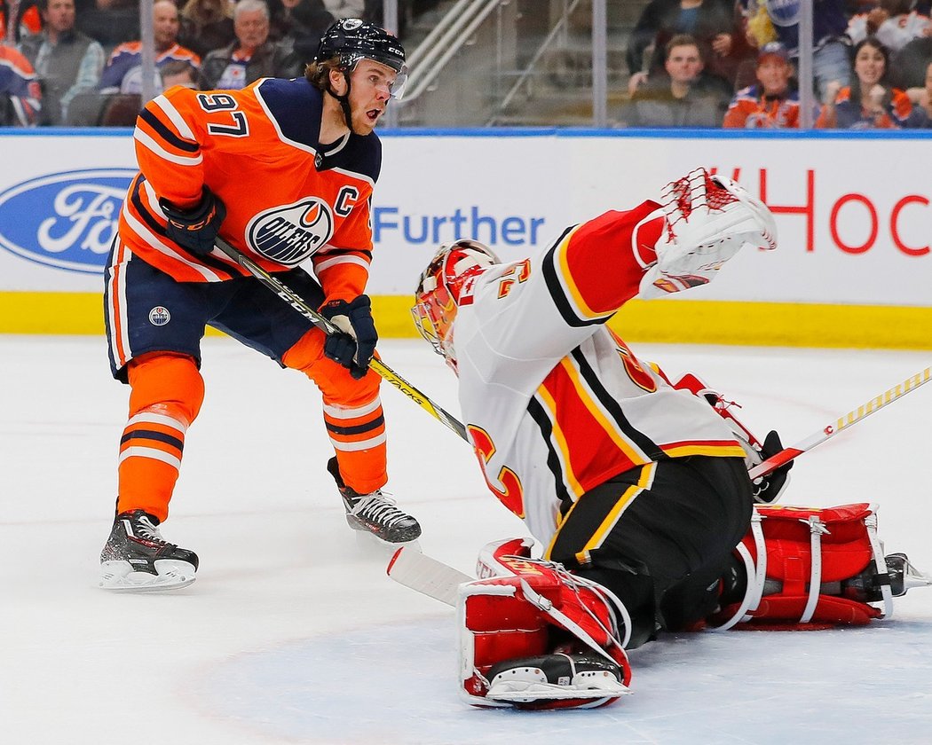 Connor McDavid má za to, že pokud by se začalo hrát rovnou play off, třeba s Calgary by to byla pořádná jatka.