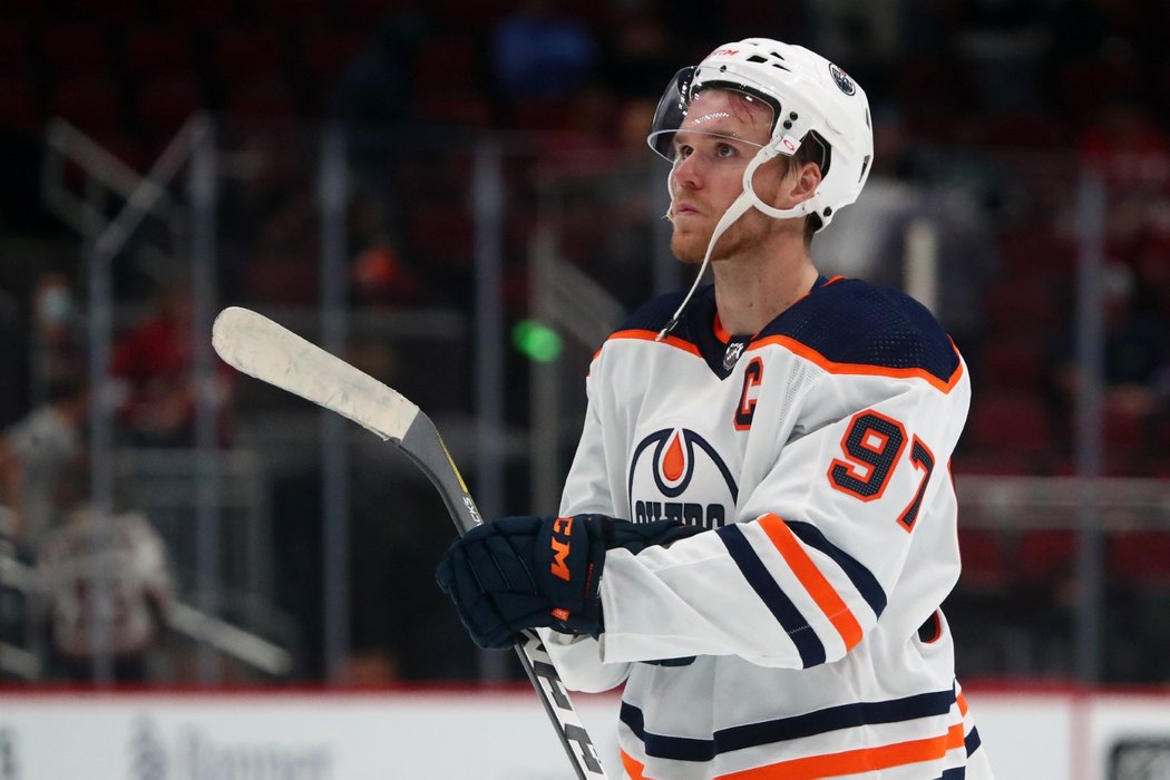 Kapitán Edmontonu Connor McDavid válí i v nové sezoně NHL