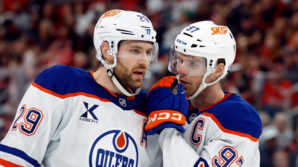 Leon Draisaitl a Connor McDavid