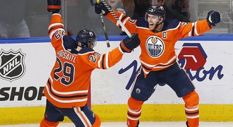 Popáté přes 100 bodů, McDavid srovnal Orra. Nejvíc ale touží po Stanley Cupu