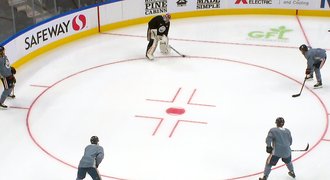 Povoleno, ale nevyužito. Týmy NHL různě reagují na možnost trénovat