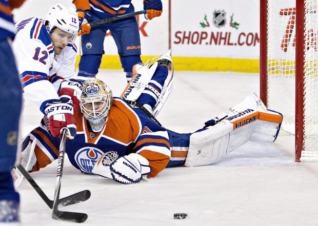 Ben Scrivens inkasoval jedinkrát, přesto musel spolknout už jedenáctou prohru sezony. Ben Scrivens inkasoval jedinkrát, přesto musel spolknout už jedenáctou prohru sezony.