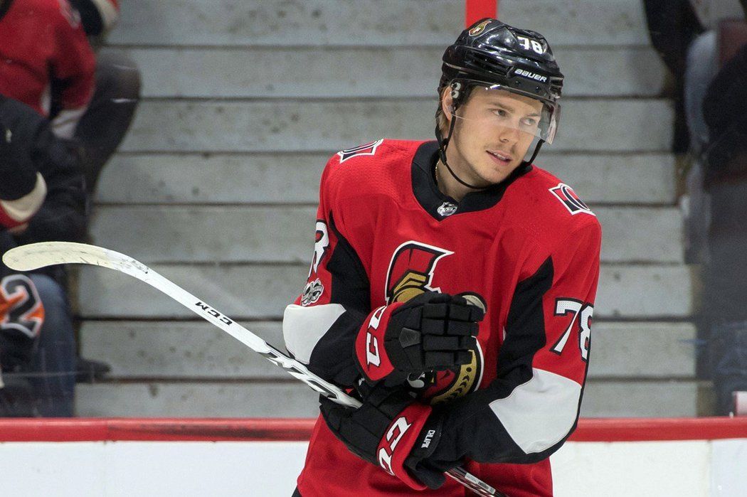 Filip Chlapík, už má za sebou několik zápasů v NHL, ale naplno se v týmu Senators zatím neuchytil