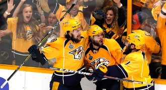 Nashville žije. Predators porazili Pittsburgh 5:1 a snížili stav finále