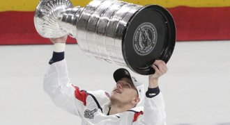 Vrána poprvé o Stanley Cupu: Co se dělo v kabině i co viděl na Ovečkinovi